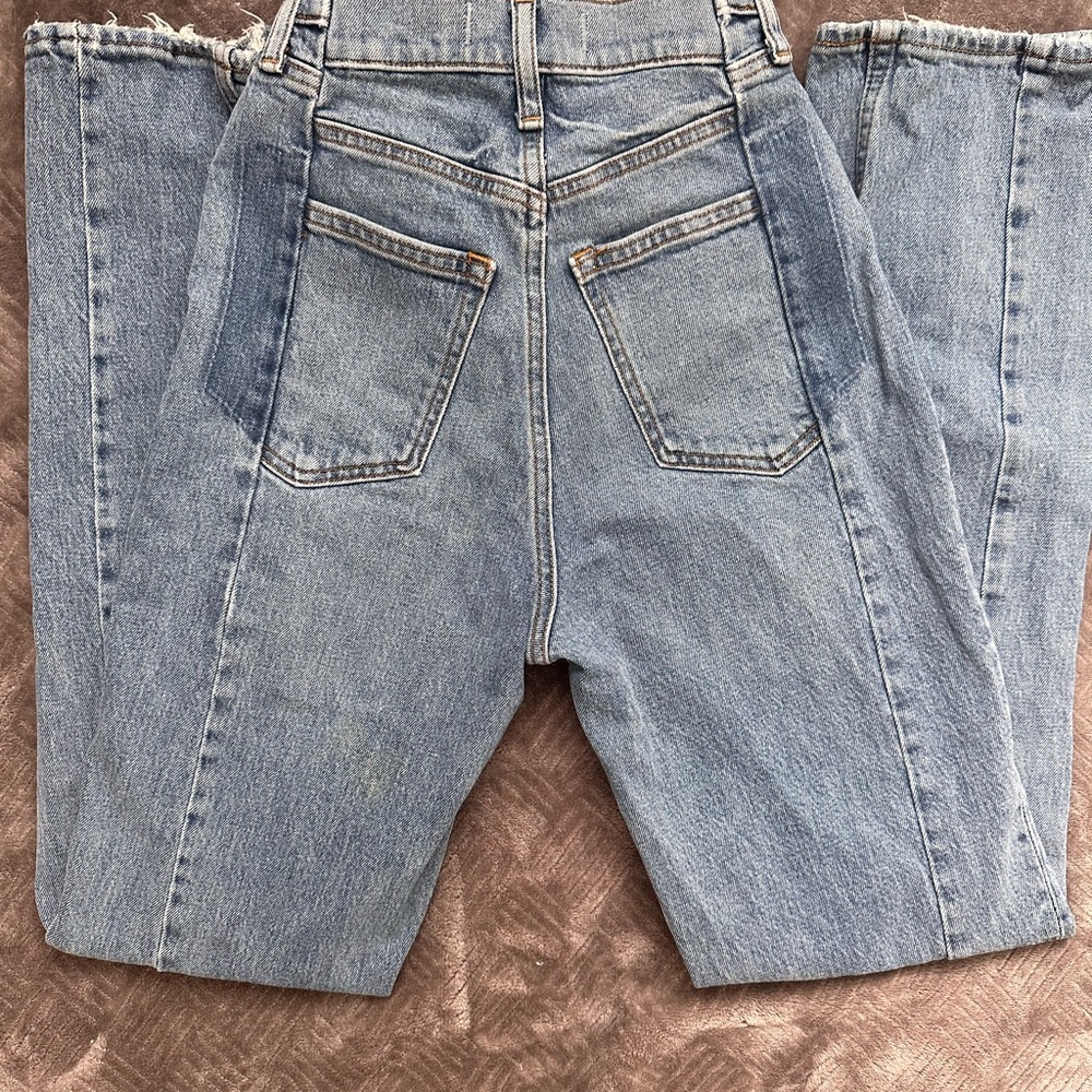 Abercrombie & Fitch High Rise Blue Jeans - Picture 2 of 2